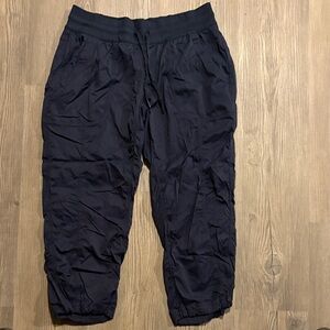 The North Face Women's Black Capris